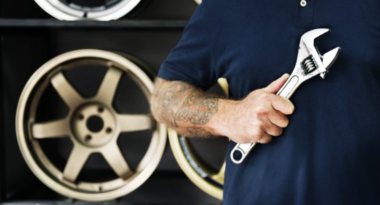 Looking For car Mechanic